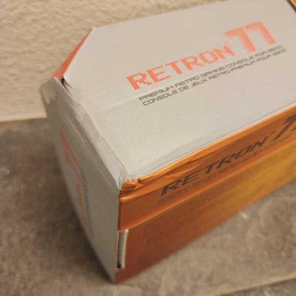 Hardware - Retron 77, for Atari 2600 games (NEW) - Hyperkin - Picture 5 of 6